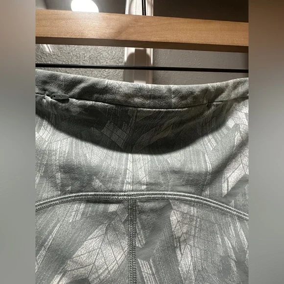 ⭐️SOLD⭐️Lululemon Swift Speed High-Rise Short 8" - Picture 7 of 10